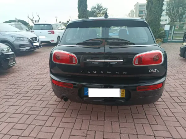 MINI Clubman One D 25