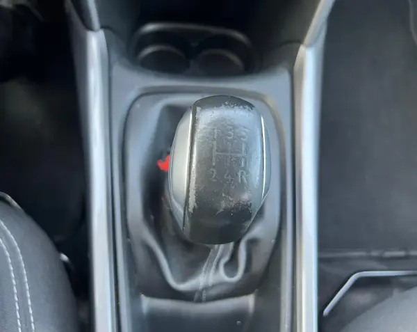 Peugeot 2008 1.2 PureTech Style 16