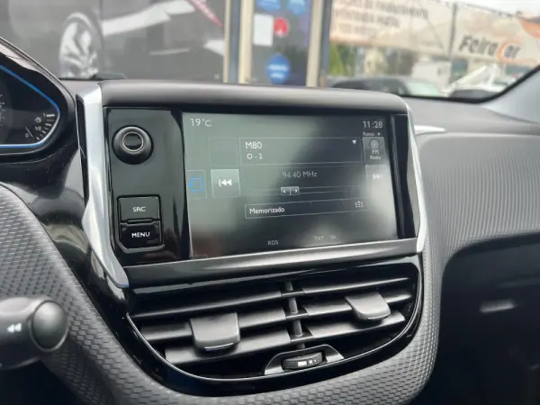 Peugeot 208 1.2 PureTech Allure 24