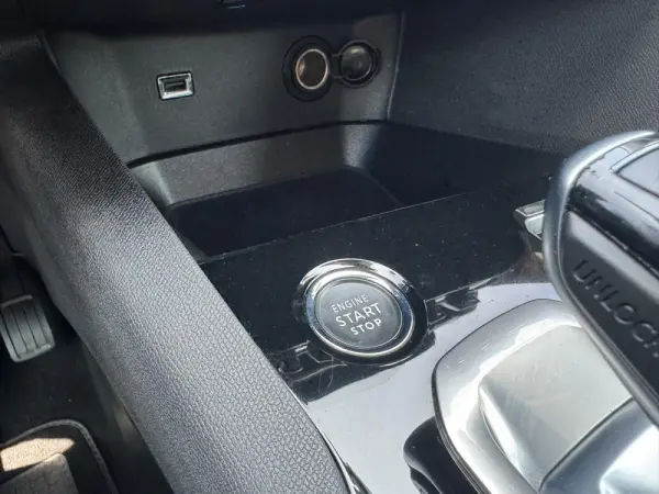 Peugeot 3008 1.5 BlueHDi Active Pack EAT8 30