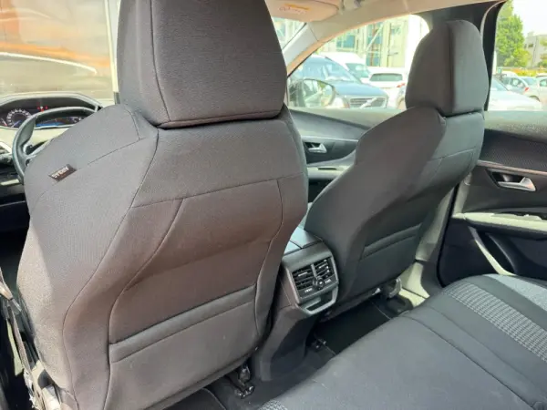 Peugeot 3008 1.5 BlueHDi Active Pack EAT8 34