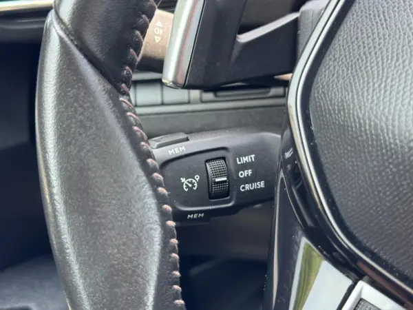 Peugeot 3008 1.5 BlueHDi Active Pack EAT8 41