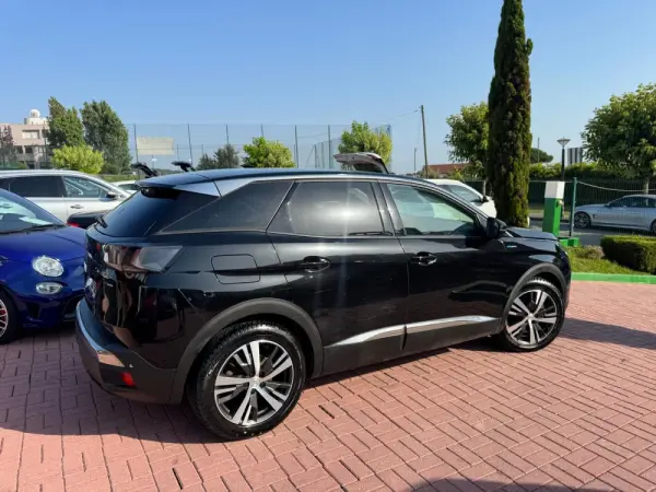 Peugeot 3008 1.6 Hybrid Allure Pack e-EAT8 5