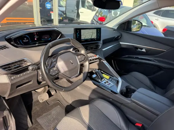 Peugeot 3008 1.6 Hybrid Allure Pack e-EAT8 29