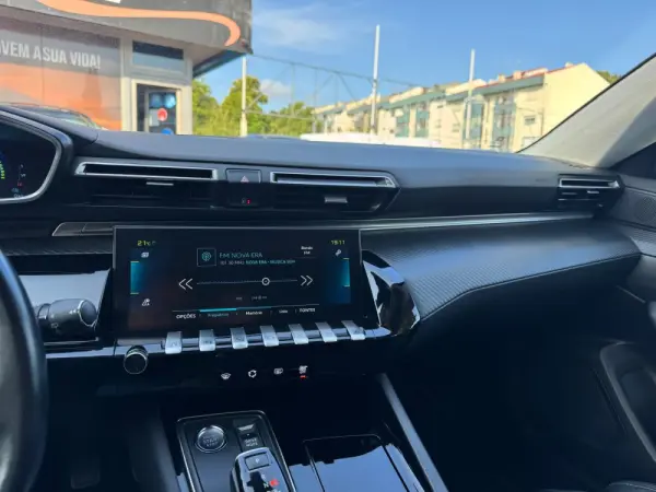 Peugeot 508 SW 1.6 Hybrid Allure e-EAT8 28