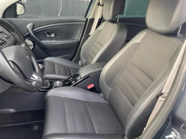 Renault Mégane Sport Tourer 1.5 dCi Bose Edition SS 6