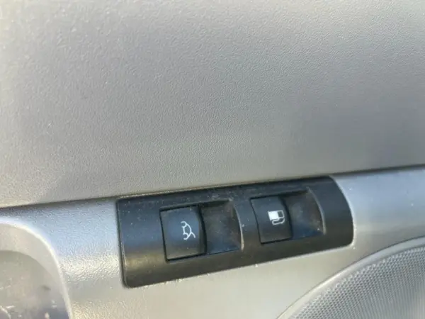 Volkswagen New Beetle 1.9 TDi Highline 10