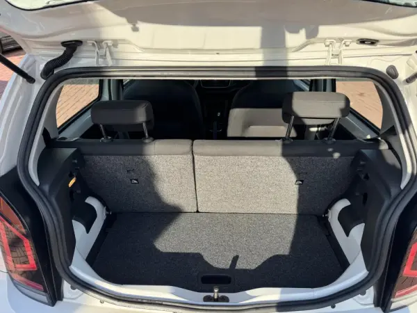 Volkswagen Up! 1.0 Move Up! Auto 14