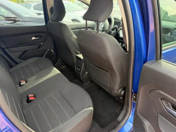 Dacia Duster 1.5 Blue dCi Comfort 4WD 7