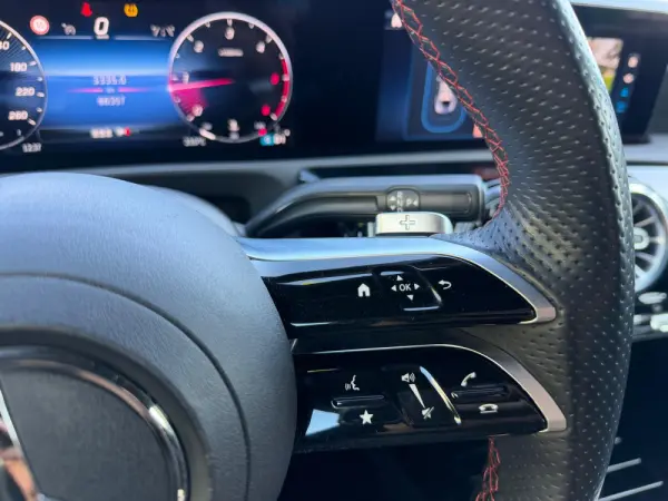 Mercedes-Benz CLA 180 d AMG Line Aut. 23
