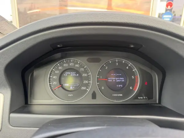 Volvo V70 1.6 D2 Momentum 30