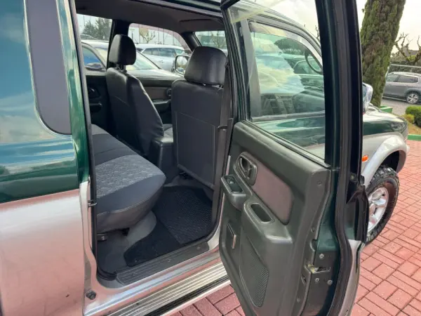 Mitsubishi L200 2.5 TD CD 3200 25