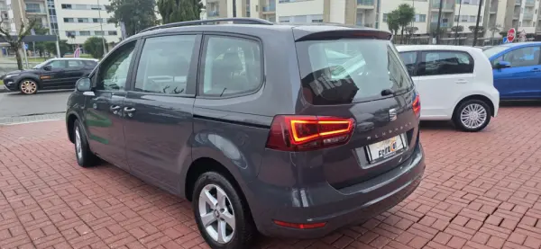 SEAT Alhambra 2.0 TDI Reference 8