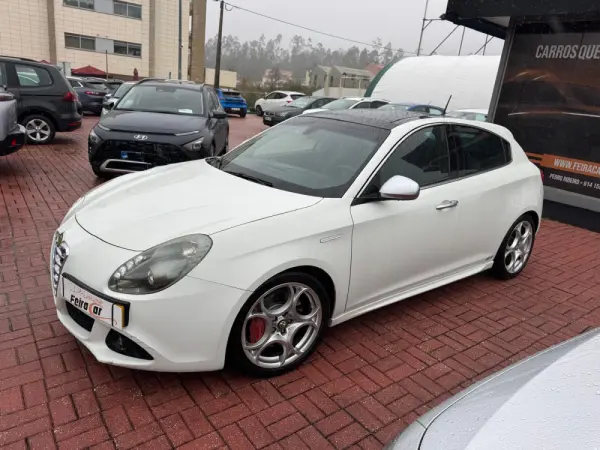 Alfa Romeo Giulietta 1.6 JTDM Exclusive 3