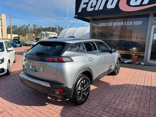 Peugeot 2008 1.2 PureTech Style 33