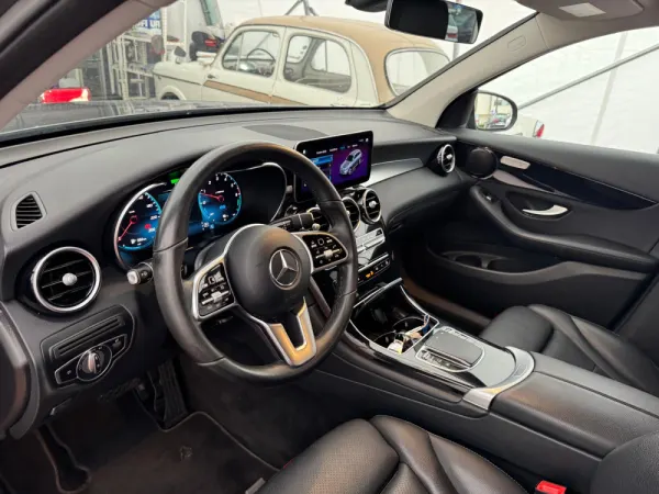 Mercedes-Benz GLC 300 de 4Matic Business Solutions Frota 28