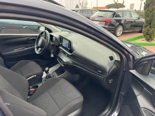 Hyundai Bayon 1.0 T-GDI Premium 19