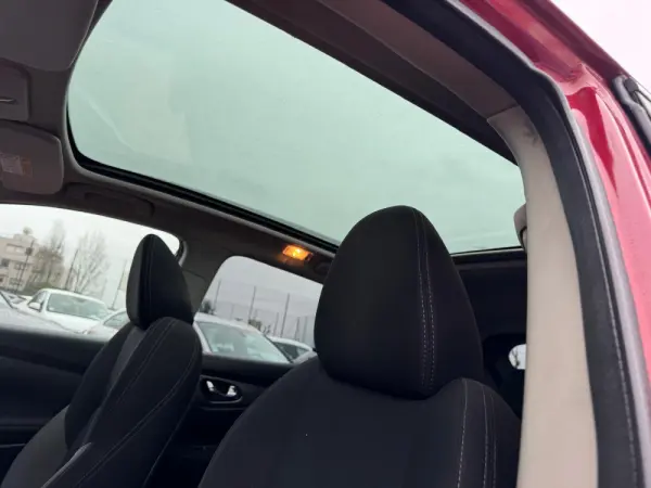 Nissan Qashqai 1.2 DIG-T N-Connecta 48
