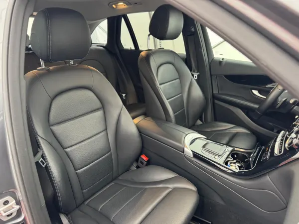 Mercedes-Benz GLC 300 de 4Matic Business Solutions Frota 17