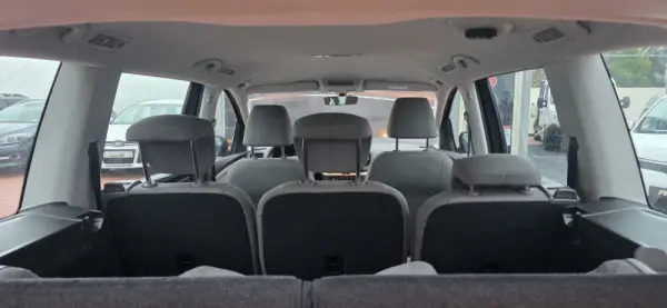 SEAT Alhambra 2.0 TDI Reference 24