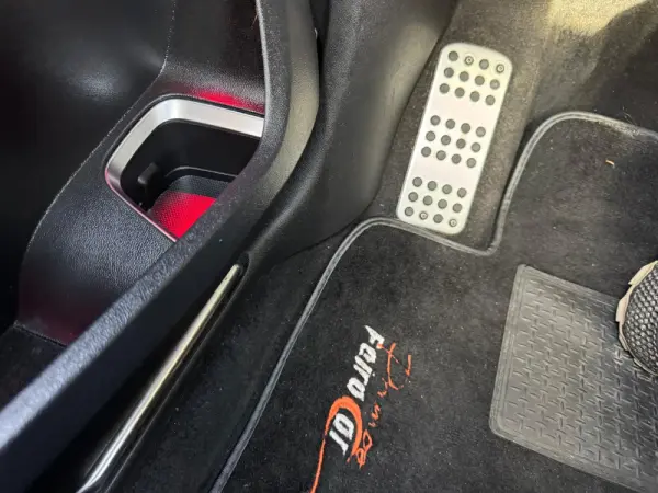 Citroën DS5 2.0 HDi Hy4 So Chic CMP6 102g 36