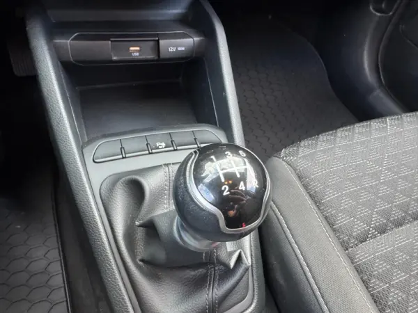 Kia Rio 1.2 CVVT Dynamic 25