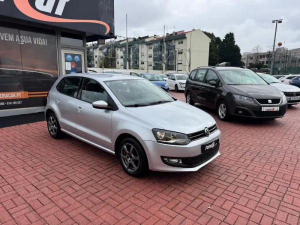 Volkswagen Polo 1.2 TSi Trendline 4