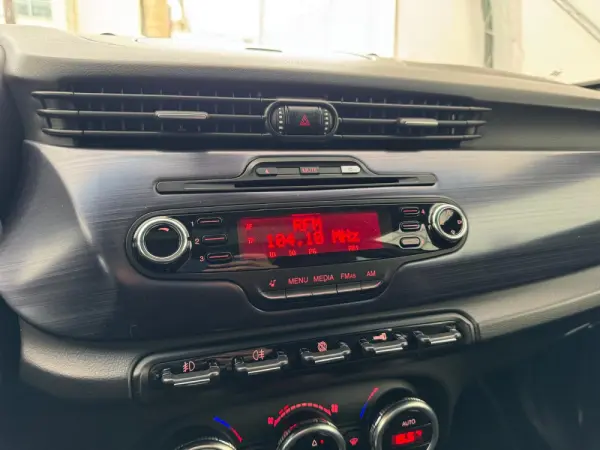 Alfa Romeo Giulietta 1.6 JTDM Exclusive 14