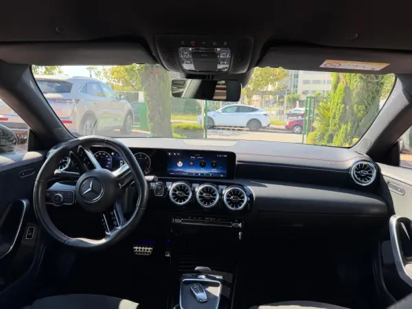 Mercedes-Benz CLA 180 d AMG Line Aut. 19