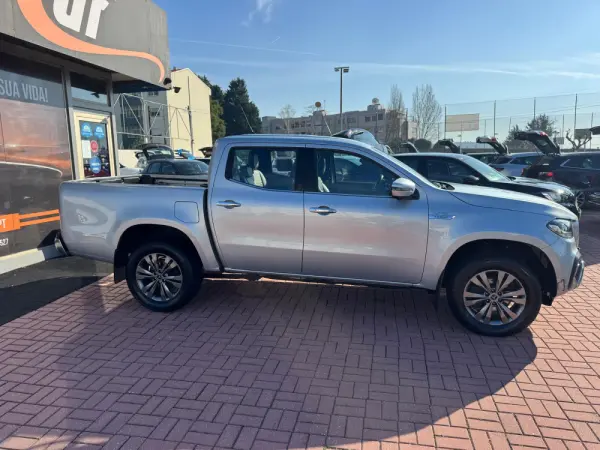 Mercedes-Benz X 350 d Power 4-Matic 24