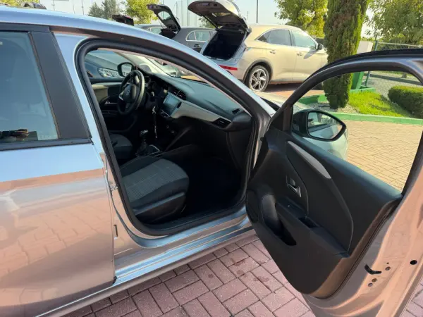 Opel Corsa 1.5 D Business 21