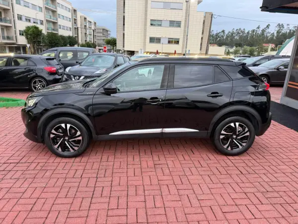 Peugeot 2008 1.5 BlueHDi GT Pack EAT8 3