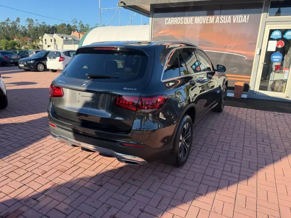Mercedes-Benz GLC 300 de Coupe 4Matic 9G-TRONIC Exclusive 48