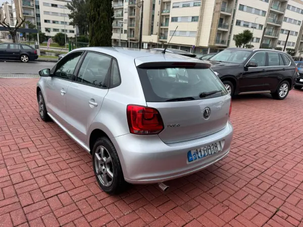 Volkswagen Polo 1.2 TSi Trendline 2