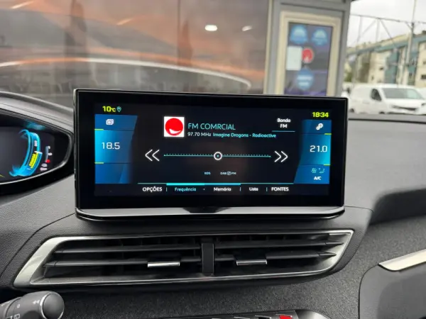 Peugeot 3008 1.6 Hybrid Allure Pack e-EAT8 31