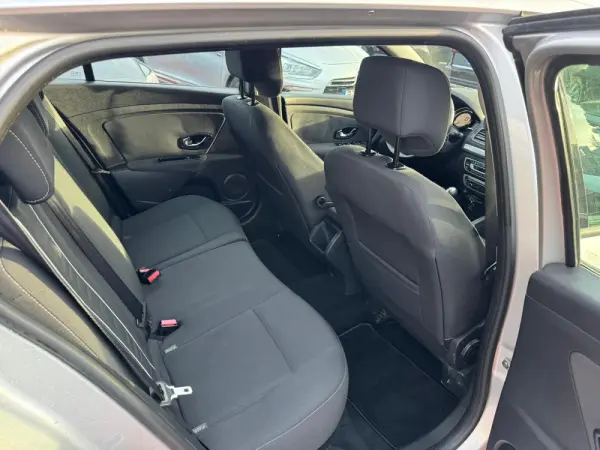 Renault Mégane Sport Tourer 1.5 dCi Limited 16