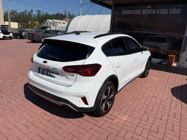 Ford Focus 1.0 EcoBoost Titanium 41