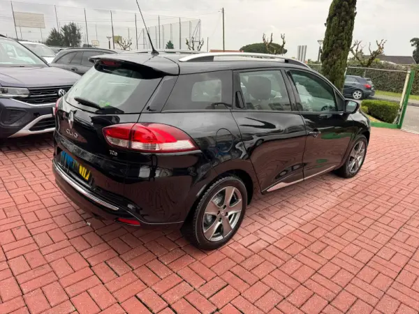 Renault Clio Sport Tourer 0.9 TCe Zen 11