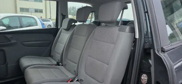 SEAT Alhambra 2.0 TDI Reference 16