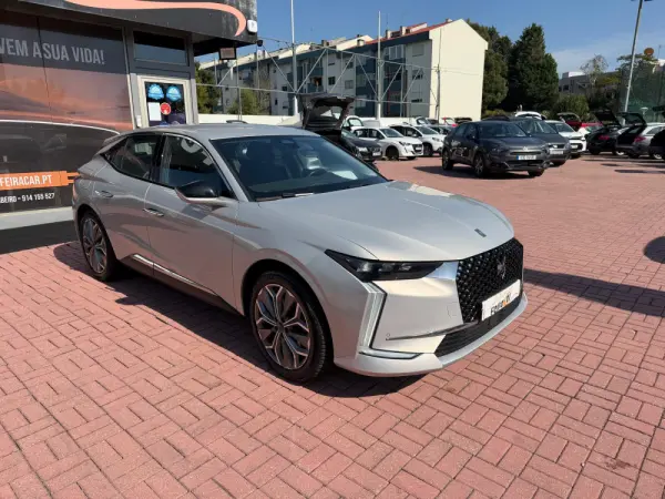 DS DS4 E-TENSE 225 OPERA 14