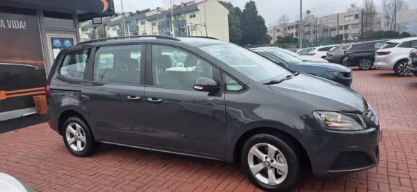 SEAT Alhambra 2.0 TDI Reference 3