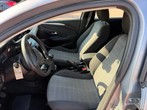 Opel Corsa 1.5 D Business 22