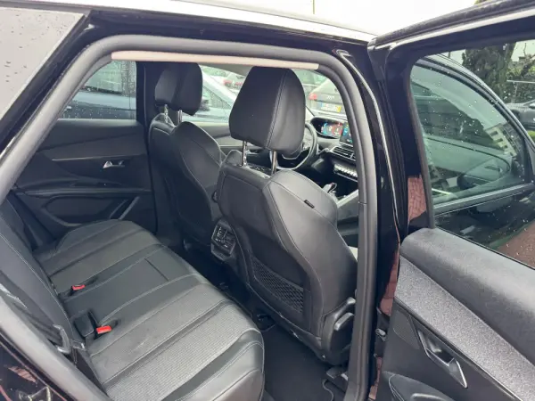 Peugeot 3008 1.6 Hybrid Allure Pack e-EAT8 16