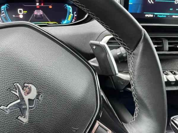 Peugeot 3008 1.6 Hybrid Allure Pack e-EAT8 26