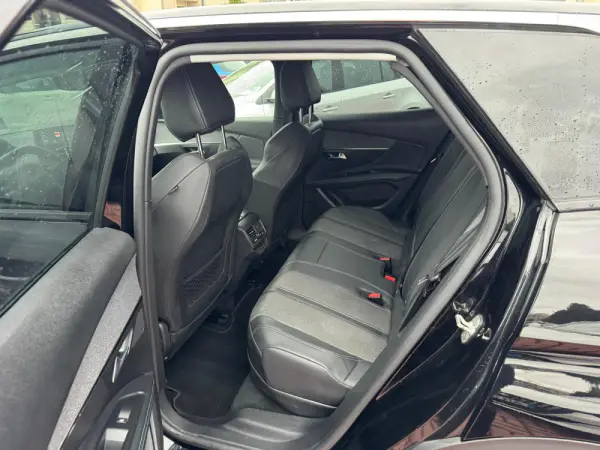 Peugeot 3008 1.6 Hybrid Allure Pack e-EAT8 36