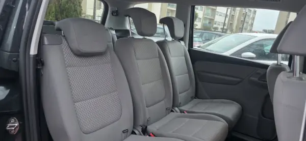 SEAT Alhambra 2.0 TDI Reference 46