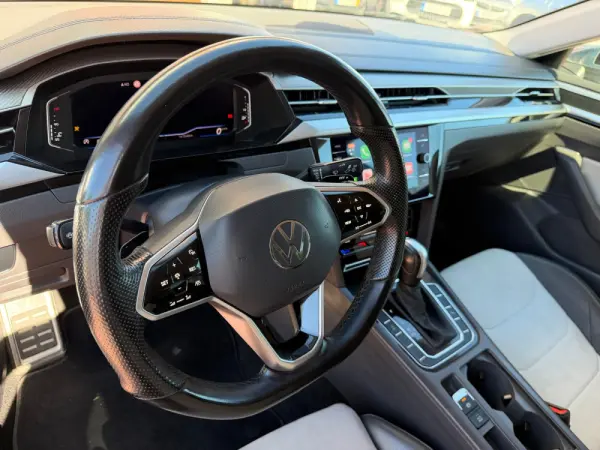 Volkswagen Arteon 2.0 TDI Elegance DSG 34