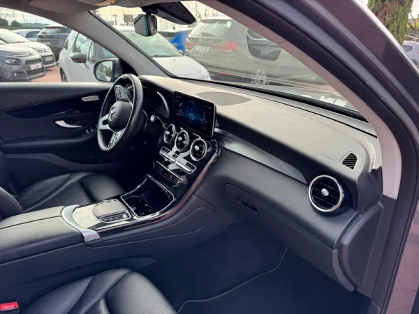 Mercedes-Benz GLC 300 de 4Matic Business Solutions Frota 47