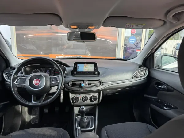 Fiat Tipo Station Wagon 1.3 M-Jet Lounge J17 29