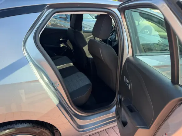 Opel Corsa 1.5 D Business 18